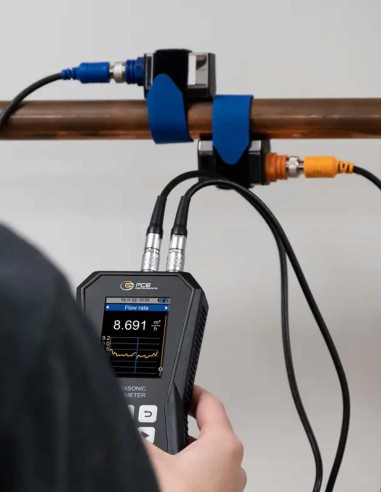 Ultraschall-Durchflussmesser TDS 200. Durchflussmesser für Wasser. Durchflussregelung und Datenerfassung - Conservatis
