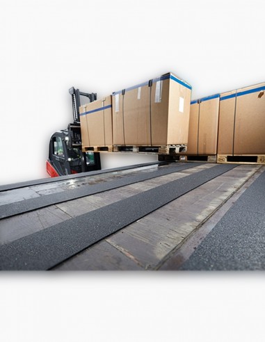 Anti-slip for truck transport. Non slip floor mat. Conservatis